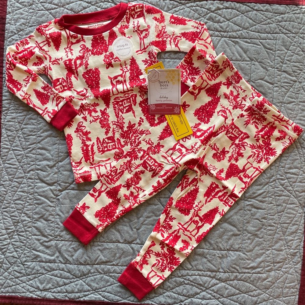 Burt’s Bees Christmas Pajamas